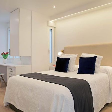 Luminoso Apartamento Con Terraza En Sol Apartment Madrid Luaran gambar
